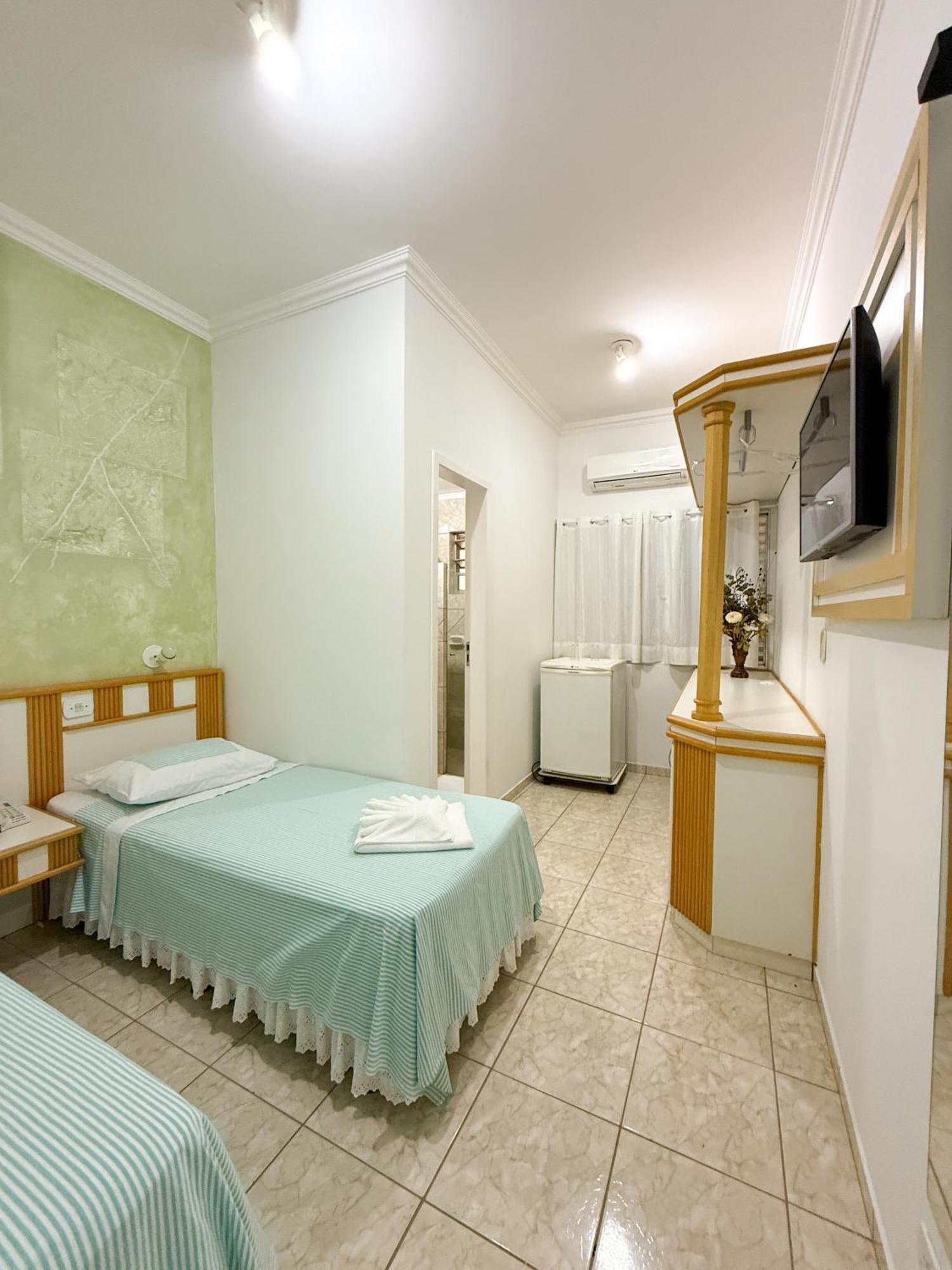 Grande Hotel Paranavai Phòng bức ảnh